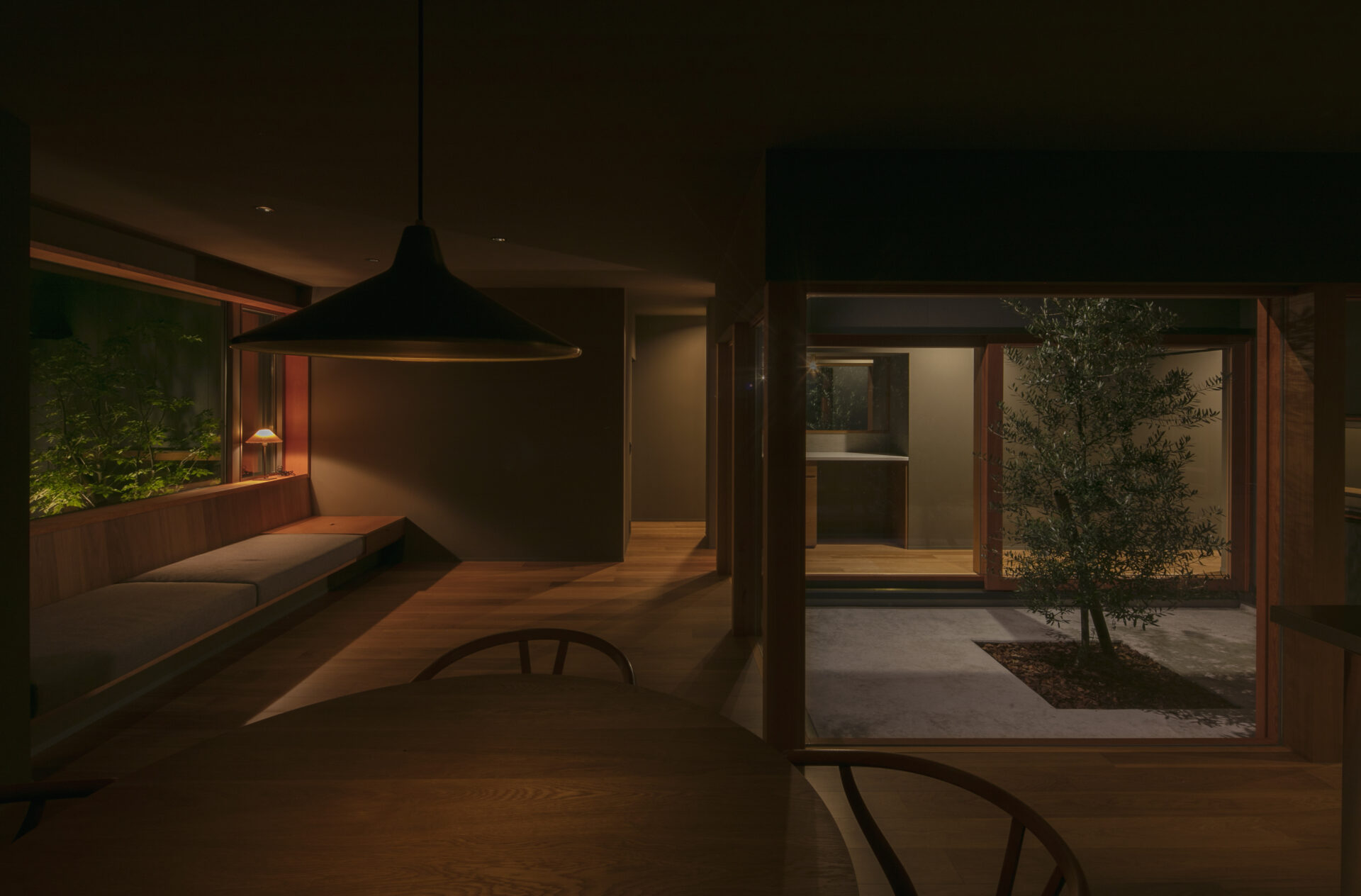 変わりゆく街並みに左右されない住まい